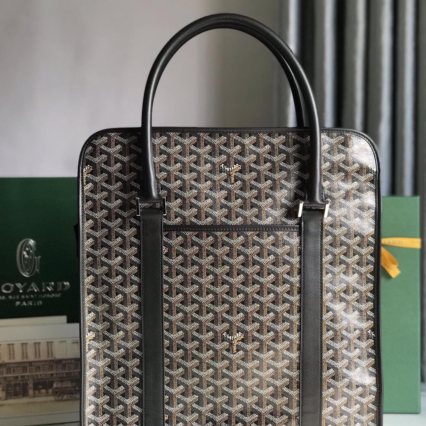 Go*ard top handle bags